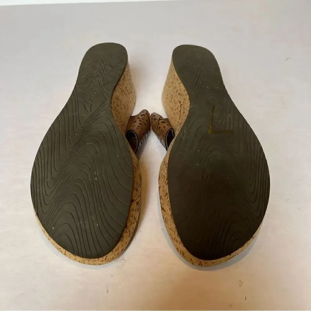 Clarks excellent padded
